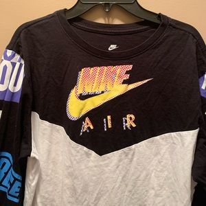 Mens medium long sleeve Nike Air tshirt
